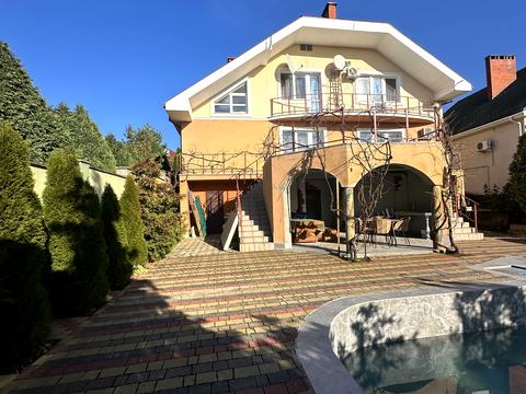 будинок за адресою Івана Шпонтака вул.