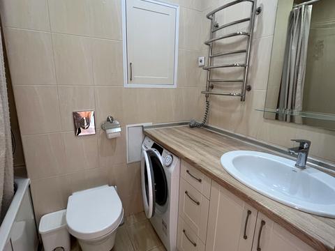 квартира по адресу Леси Украинки ул., 14