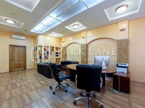 комерційна за адресою Лютеранська вул., 10-А