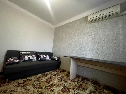 квартира за адресою Київ, Богатирська вул., 18