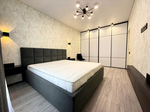 квартира по адресу Машинобудівників ул., 16