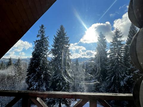 комерційна за адресою Січових стрільців, 17