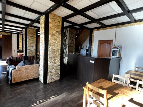 комерційна за адресою Січових стрільців, 17