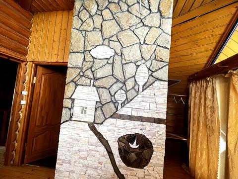 комерційна за адресою Січових стрільців, 17