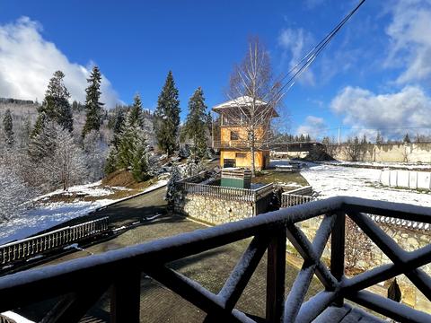 комерційна за адресою Січових стрільців, 17