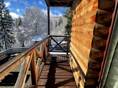 комерційна за адресою Січових стрільців, 17