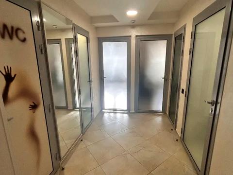 комерційна за адресою Старокозацька вул. (Комсомольська), 21