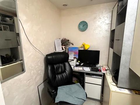 комерційна за адресою Старокозацька вул. (Комсомольська), 21