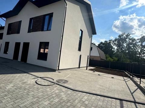 дом по адресу Щаслива ул.