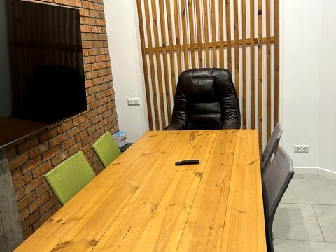 комерційна за адресою Михайла Максимовича вул. (Онуфрія Трутенка), 3-Д