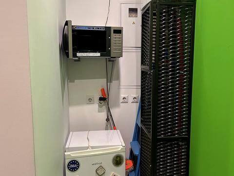 комерційна за адресою Михайла Максимовича вул. (Онуфрія Трутенка), 3-Д