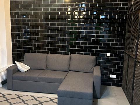 комерційна за адресою Михайла Максимовича вул. (Онуфрія Трутенка), 3-Д