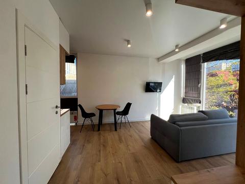 квартира за адресою Карпатська вул., 26