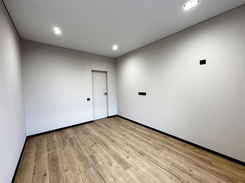 квартира за адресою Богдана Хмельницького вул., 57а