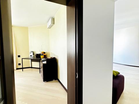 квартира за адресою Яни Червоної вул., 11а