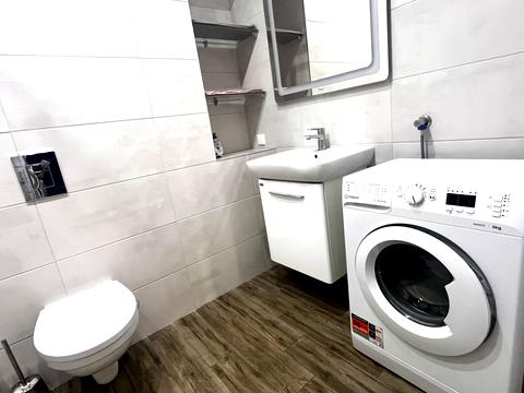 квартира по адресу Співдружності ул., 1