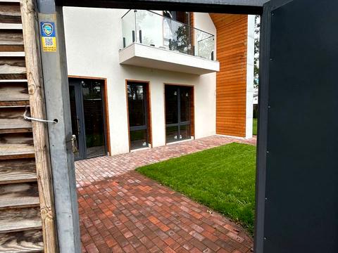 будинок за адресою Найкраща вул. (Ломоносова)