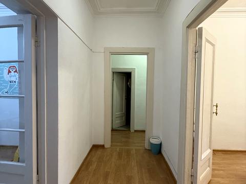 комерційна за адресою Хрещатик вул. (Kreschatic), 21