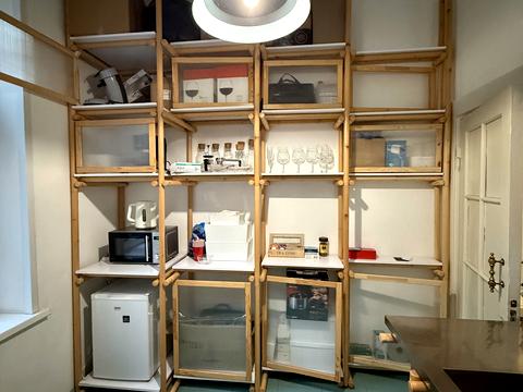 комерційна за адресою Хрещатик вул. (Kreschatic), 21