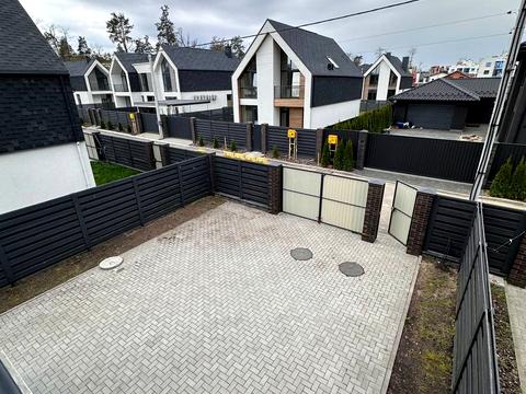 дом по адресу Комфортна