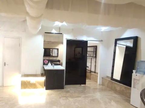 комерційна за адресою Січових Стрільців вул. (Артема), 6