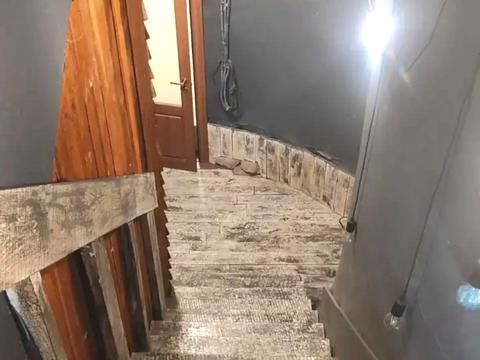 комерційна за адресою Січових Стрільців вул. (Артема), 6