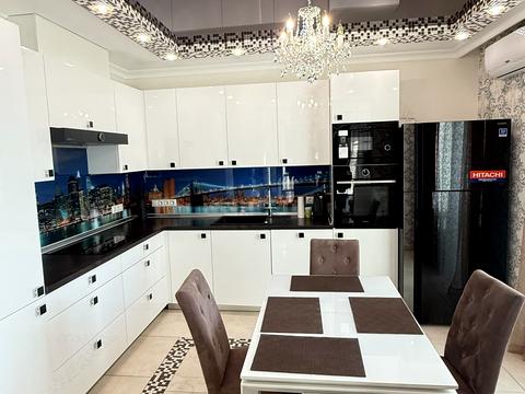 квартира за адресою Ревуцького вул., 9