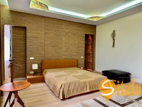 квартира по адресу Александра Олеся ул., 25д