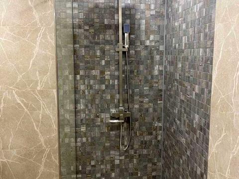 квартира за адресою Домбровського вул., 3б, к.4-7