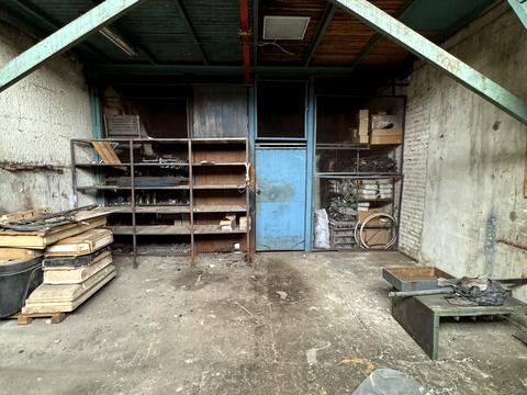 комерційна за адресою Приколійна вул., 21