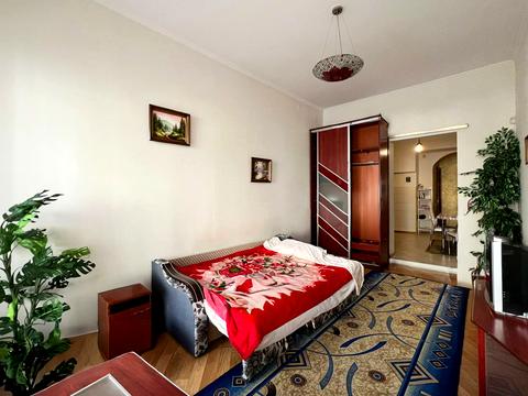 квартира за адресою Пантелеймона Куліша вул., 35