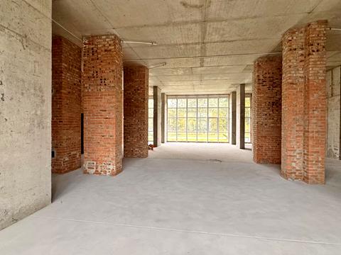 коммерческая по адресу Карла Мікльоша ул., 20