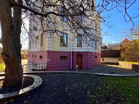 комерційна за адресою Зоряний пров., 9/2