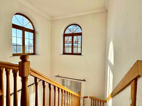 комерційна за адресою Зоряний пров., 9/2