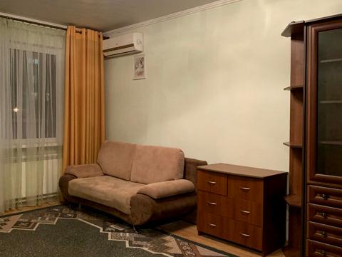 квартира за адресою Червоної Калини просп. (Володимира Маяковського), 64