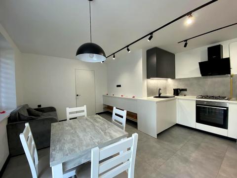 квартира за адресою Степана Бандери вул., 20