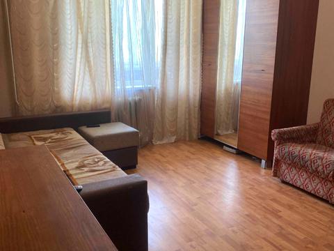 квартира за адресою Дмитра Луценка вул. (Крейсера "Аврора"), 9