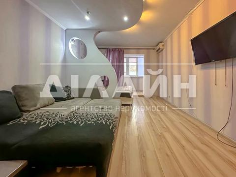 квартира за адресою Мрії вул., 3