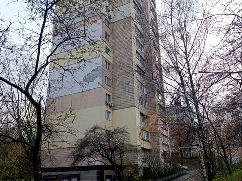 коммерческая по адресу Алексея Тихого ул. (Виборзька), 25