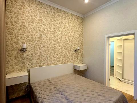 квартира за адресою Тарасівська вул., 8