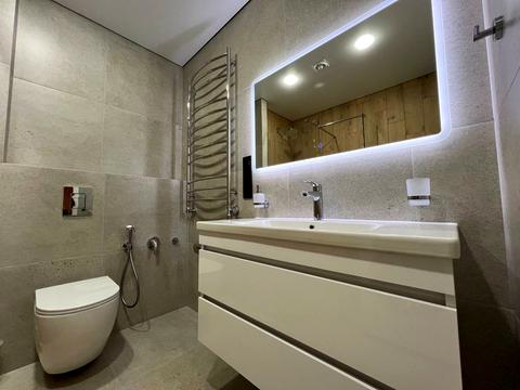 квартира за адресою Степана Бандери вул., 77-Б