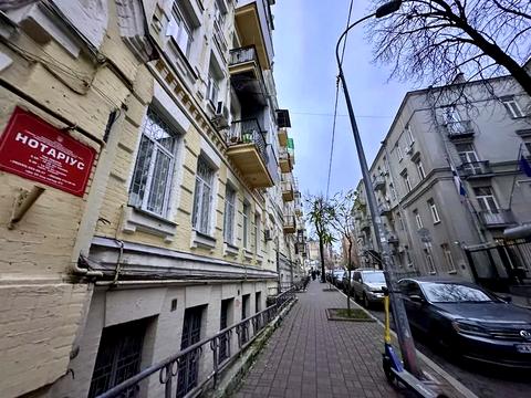 квартира за адресою Стрілецька вул., 7/6