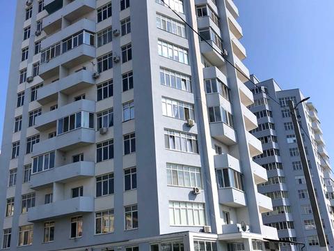 квартира за адресою Радісна вул., 21а