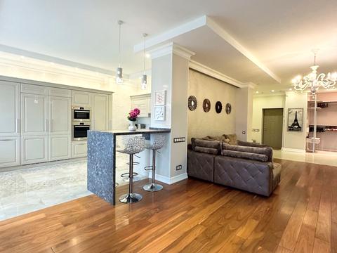 квартира за адресою Андрія Верхогляда вул. (Михайла Драгомирова), 5