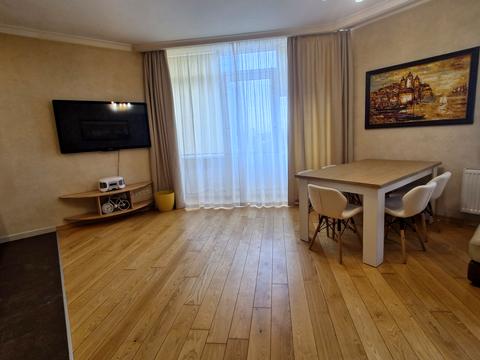 квартира за адресою Дегтярівська вул., 25а к1