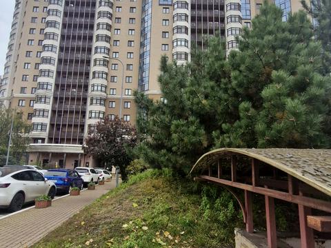 квартира за адресою Дегтярівська вул., 25а к1