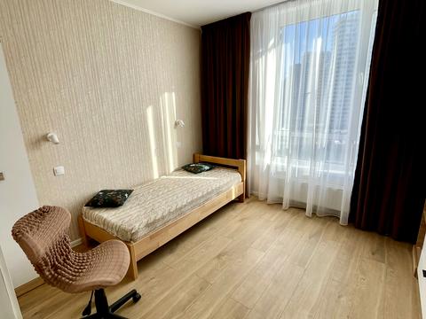 квартира за адресою Олександра Олеся вул., 10