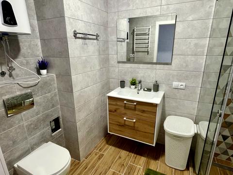 квартира за адресою Олександра Олеся вул., 10