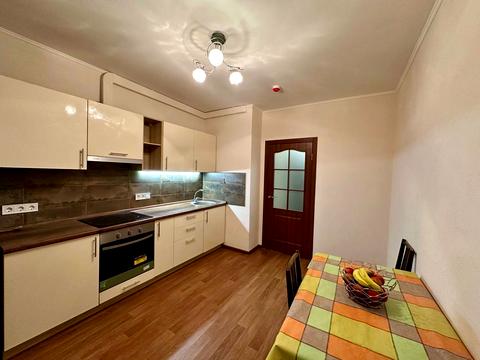 квартира за адресою Бориса Гмирі вул., 18