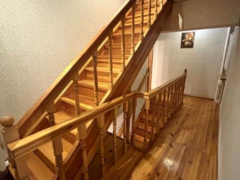 будинок за адресою Павла Загребельного вул. (Миколи Раєвського)